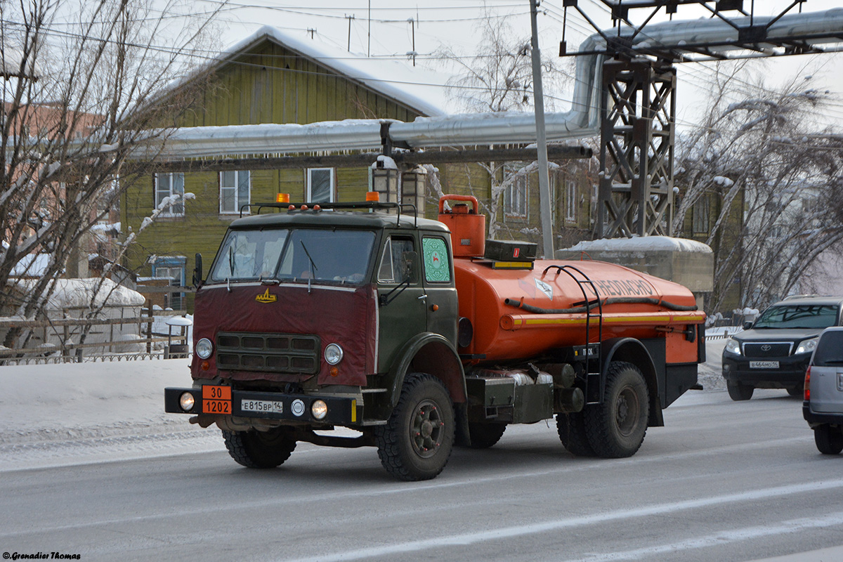 Саха (Якутия), № Е 815 ВР 14 — МАЗ-5334