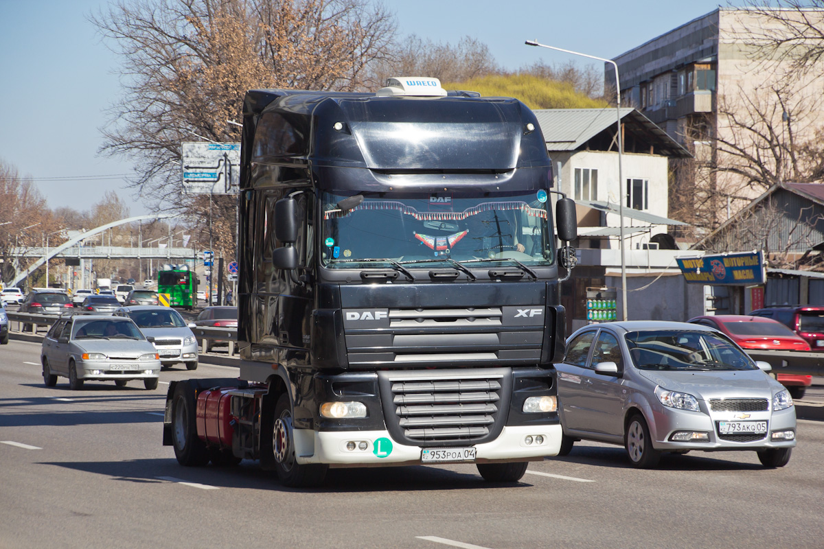 Актюбинская область, № 953 POA 04 — DAF XF105 FT