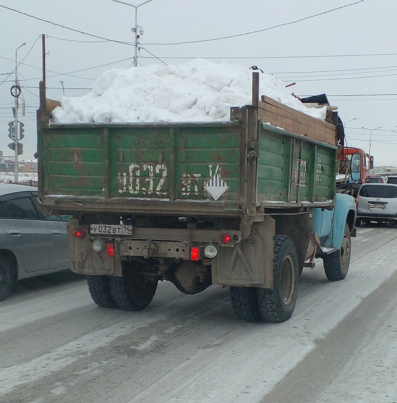 Саха (Якутия), № У 032 ВТ 14 — ЗИЛ-495710