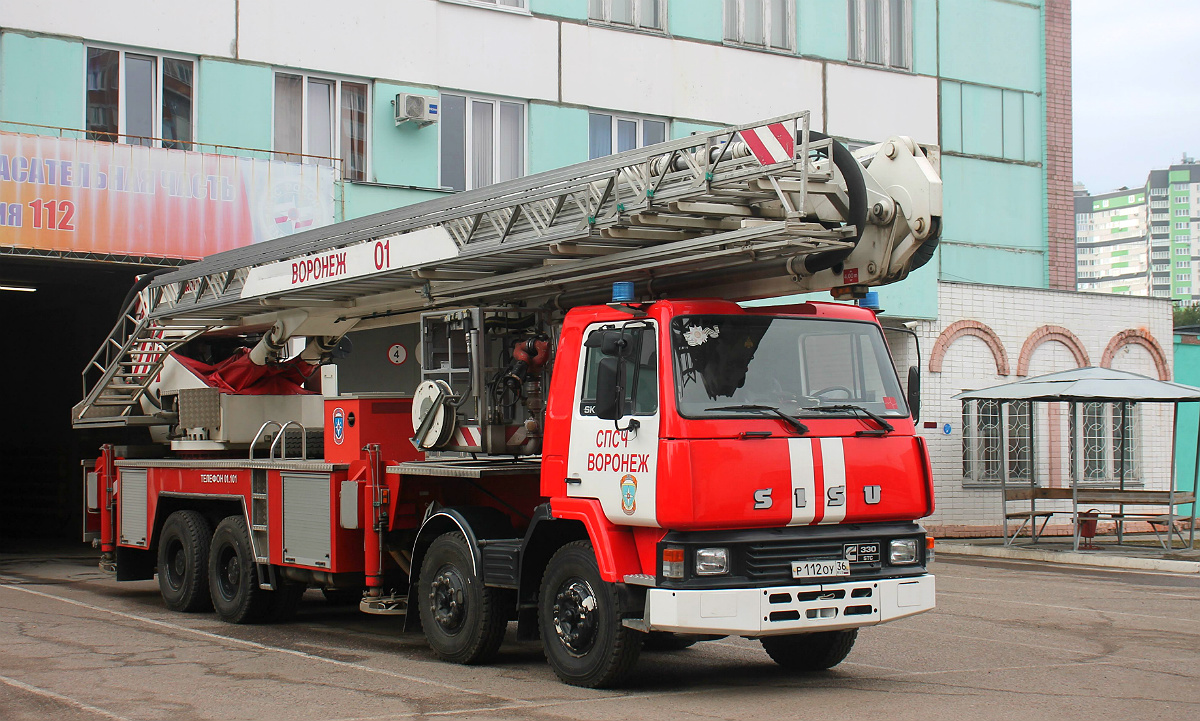 Воронежская область, № Р 112 ОУ 36 — Sisu SK242