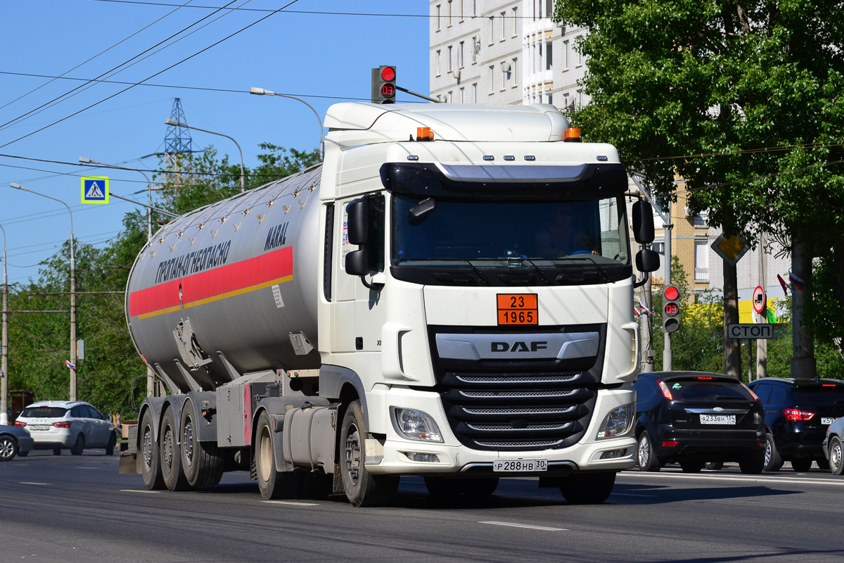 Астраханская область, № Р 288 НВ 30 — DAF XF Euro6 FT