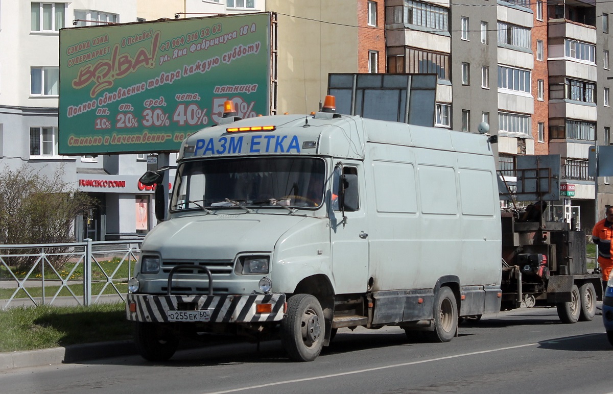 Псковская область, № О 255 ЕК 60 — ЗИЛ-5301CC "Бычок"