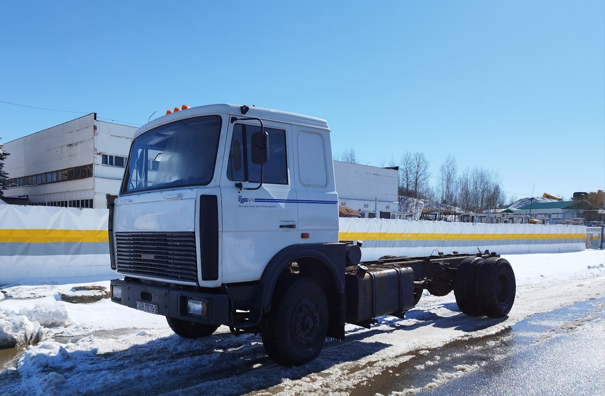 Витебская область, № АВ 7570-2 — МАЗ-5336 (общая модель)