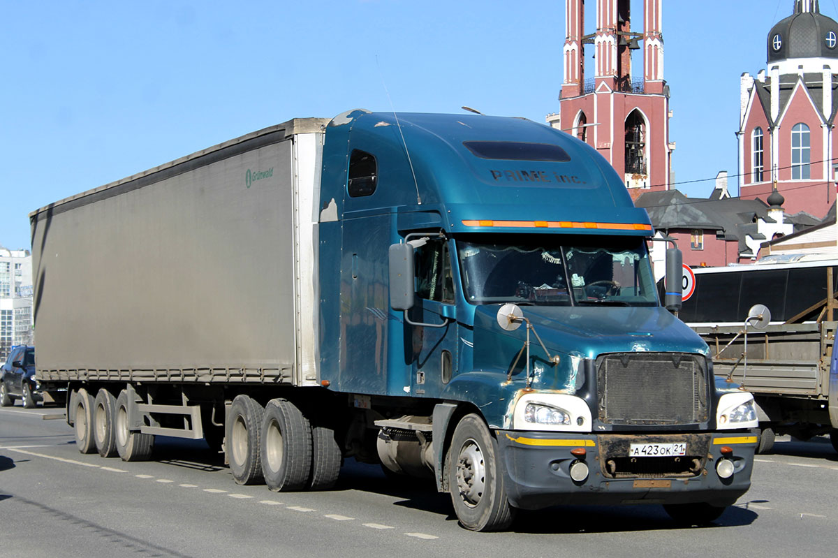 Чувашия, № А 423 ОК 21 — Freightliner Century Class