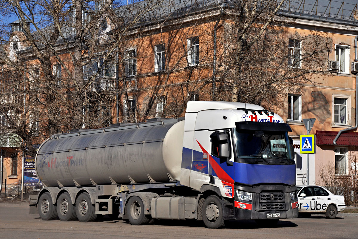 Новосибирская область, № О 058 АР 154 — Renault T-Series ('2013)