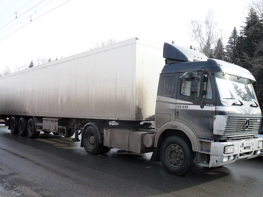 Удмуртия, № Х 789 НМ 18 — Mercedes-Benz SK (общ. мод.)