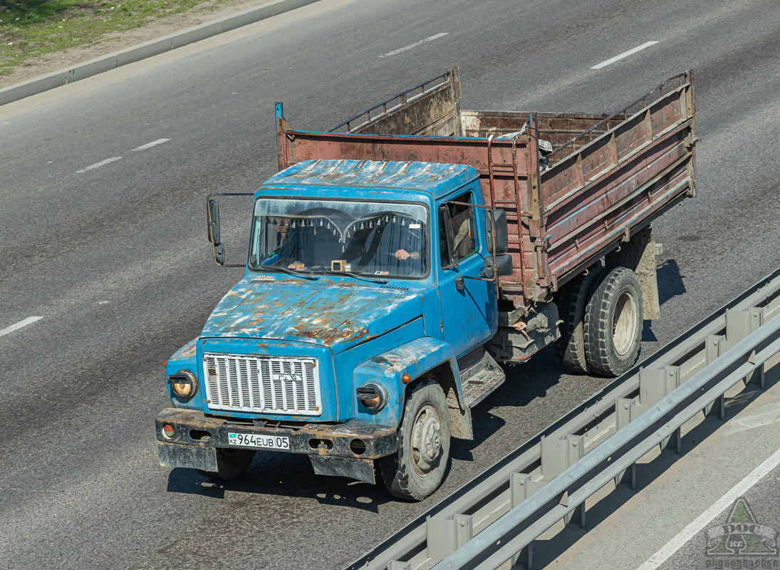 Алматинская область, № 964 EUB 05 — ГАЗ-33072