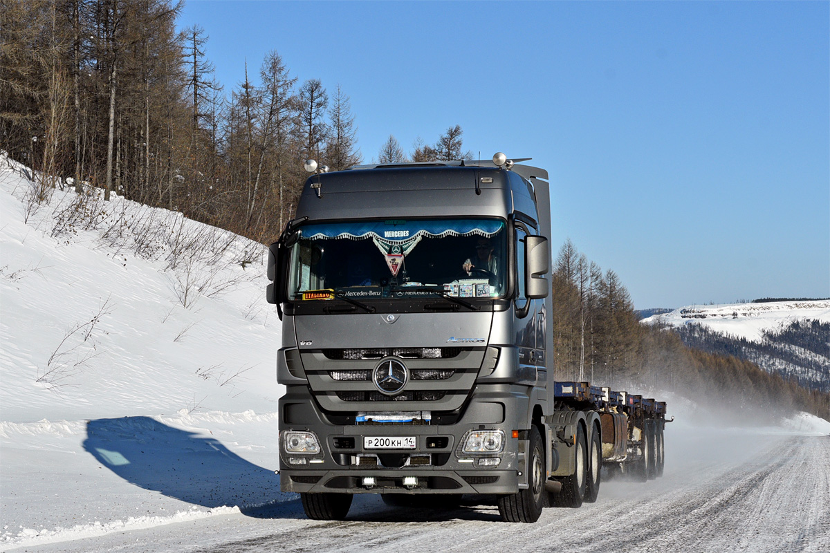 Саха (Якутия), № Р 200 КН 14 — Mercedes-Benz Actros ('2009) 2660