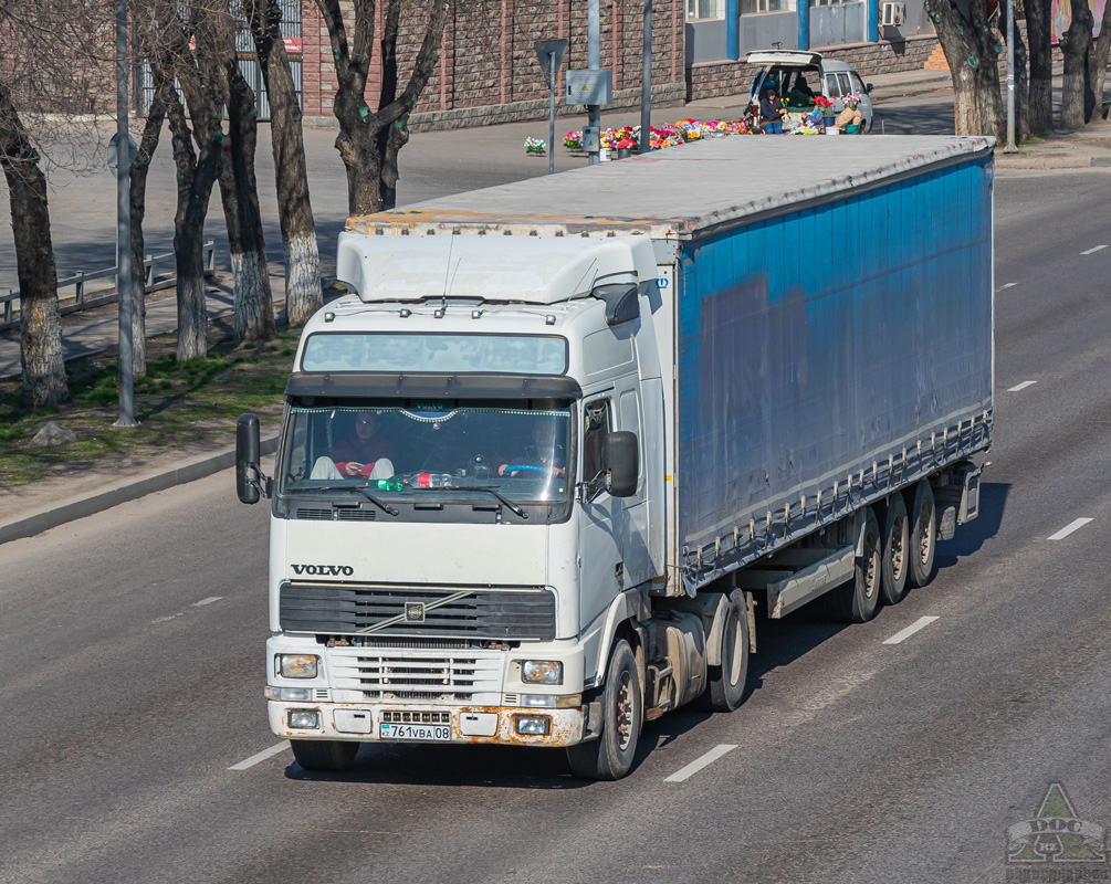 Жамбылская область, № 761 VBA 08 — Volvo ('1993) FH12.420