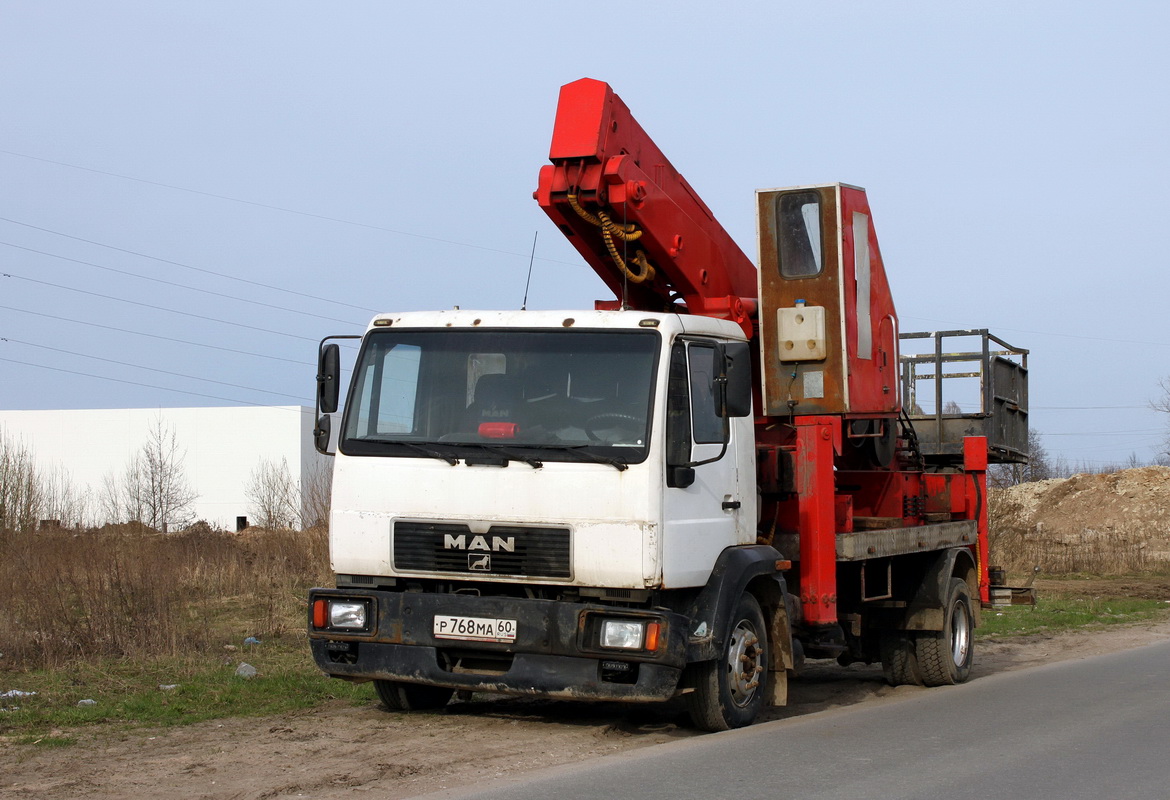 Псковская область, № Р 768 МА 60 — MAN L2000 (общая модель)