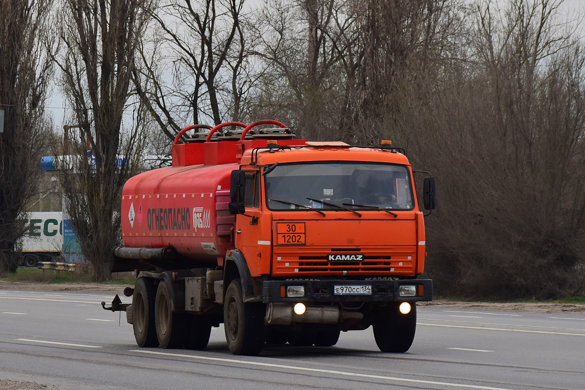 Волгоградская область, № Е 970 СС 134 — КамАЗ-65115-62