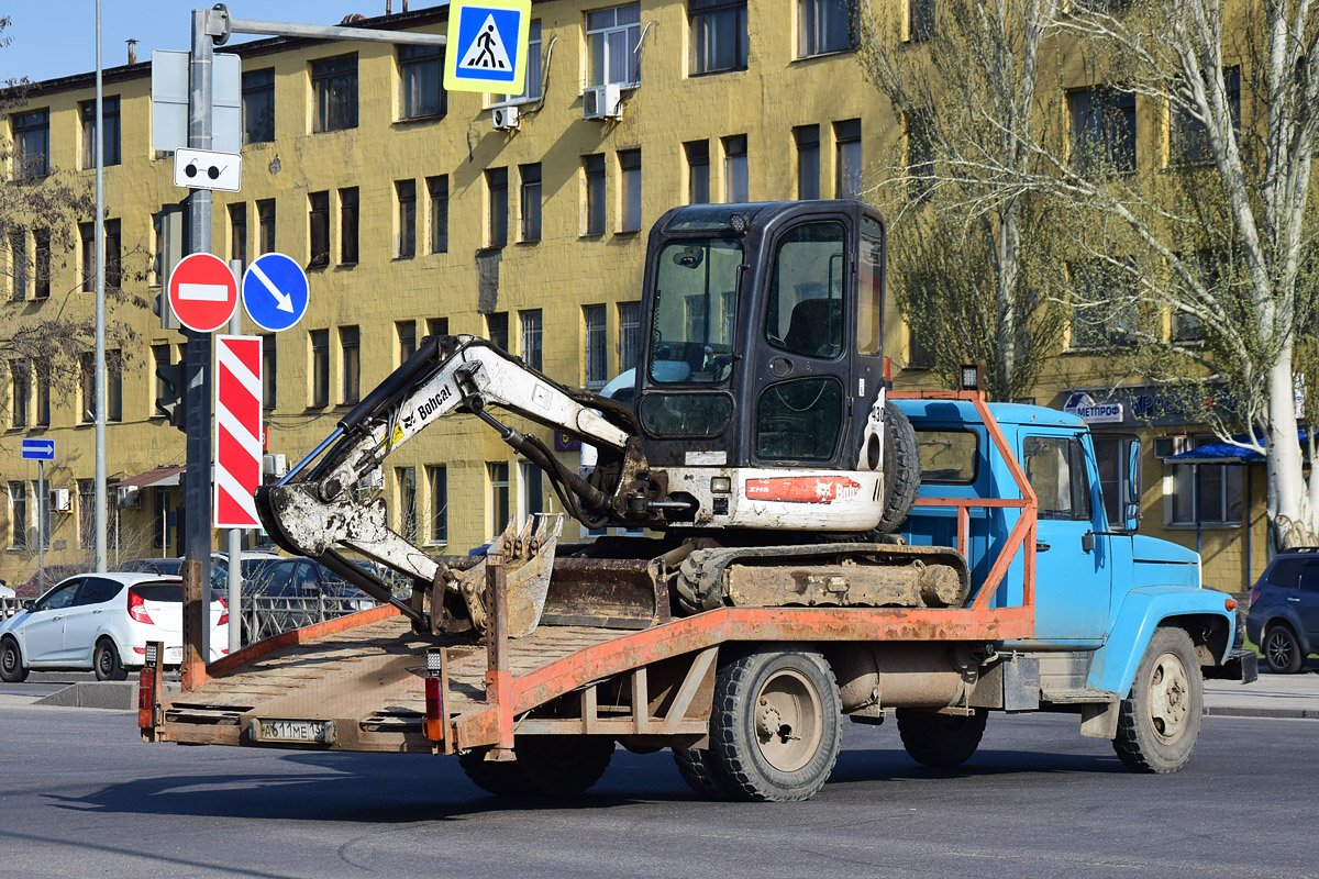 Волгоградская область, № А 611 МЕ 134 — ГАЗ-33073