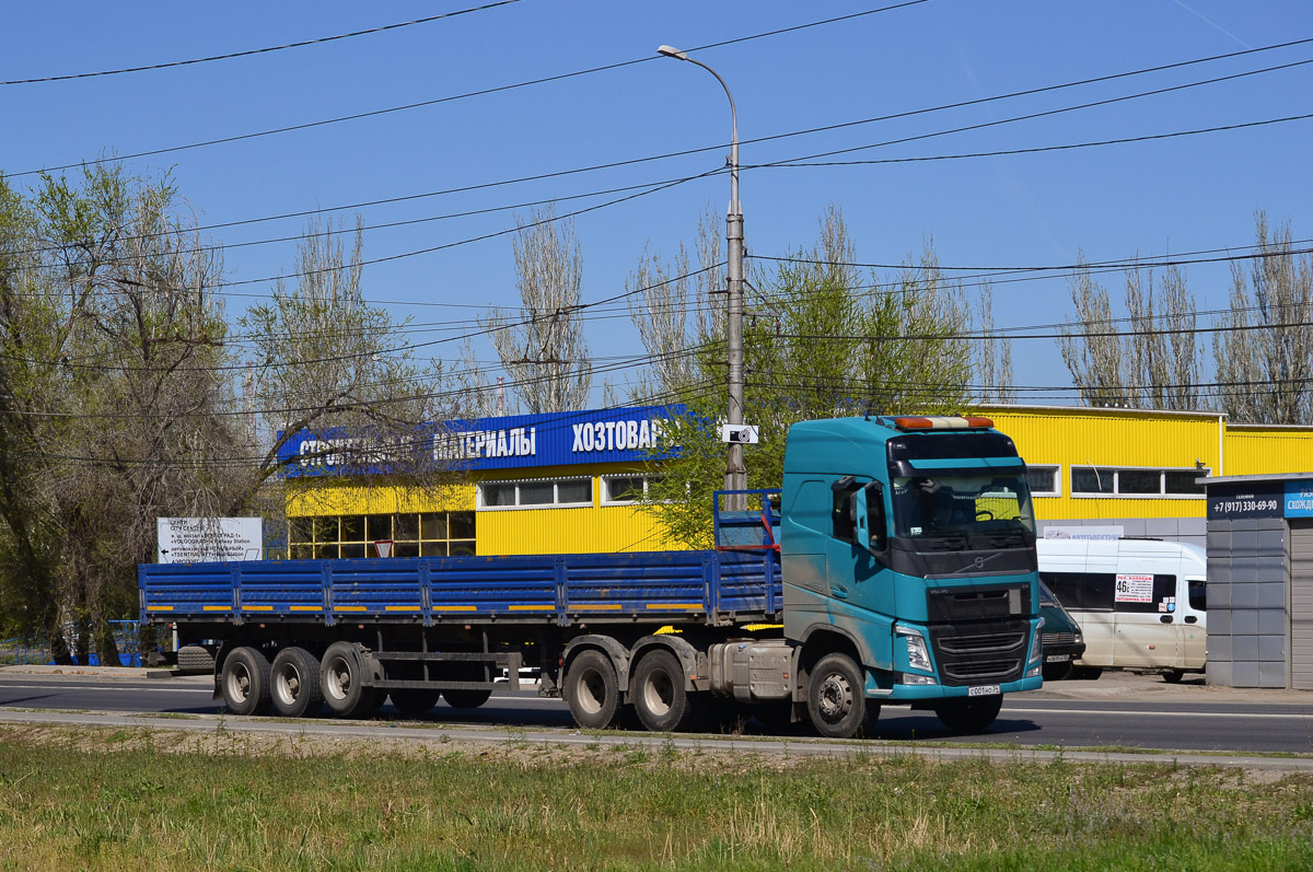 Волгоградская область, № С 001 НО 34 — Volvo ('2012) FH.420