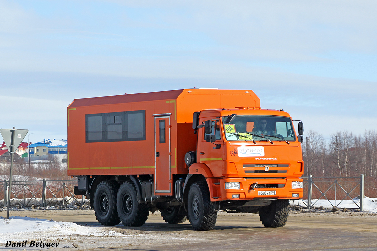 Санкт-Петербург, № Р 583 УТ 198 — КамАЗ-43118 (общая модель)