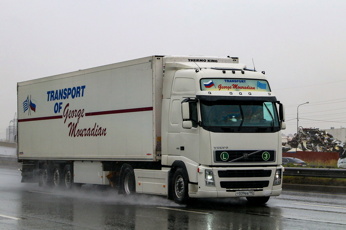 Краснодарский край, № Т 039 ВВ 193 — Volvo ('2002) FH12.440