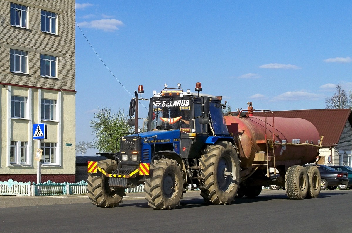 Могилёвская область, № (BY-6) Б/Н СТ 0172 — Беларус-1221.3; Прицепы сельскохозяйственные — Машины для внесения жидких удобрений