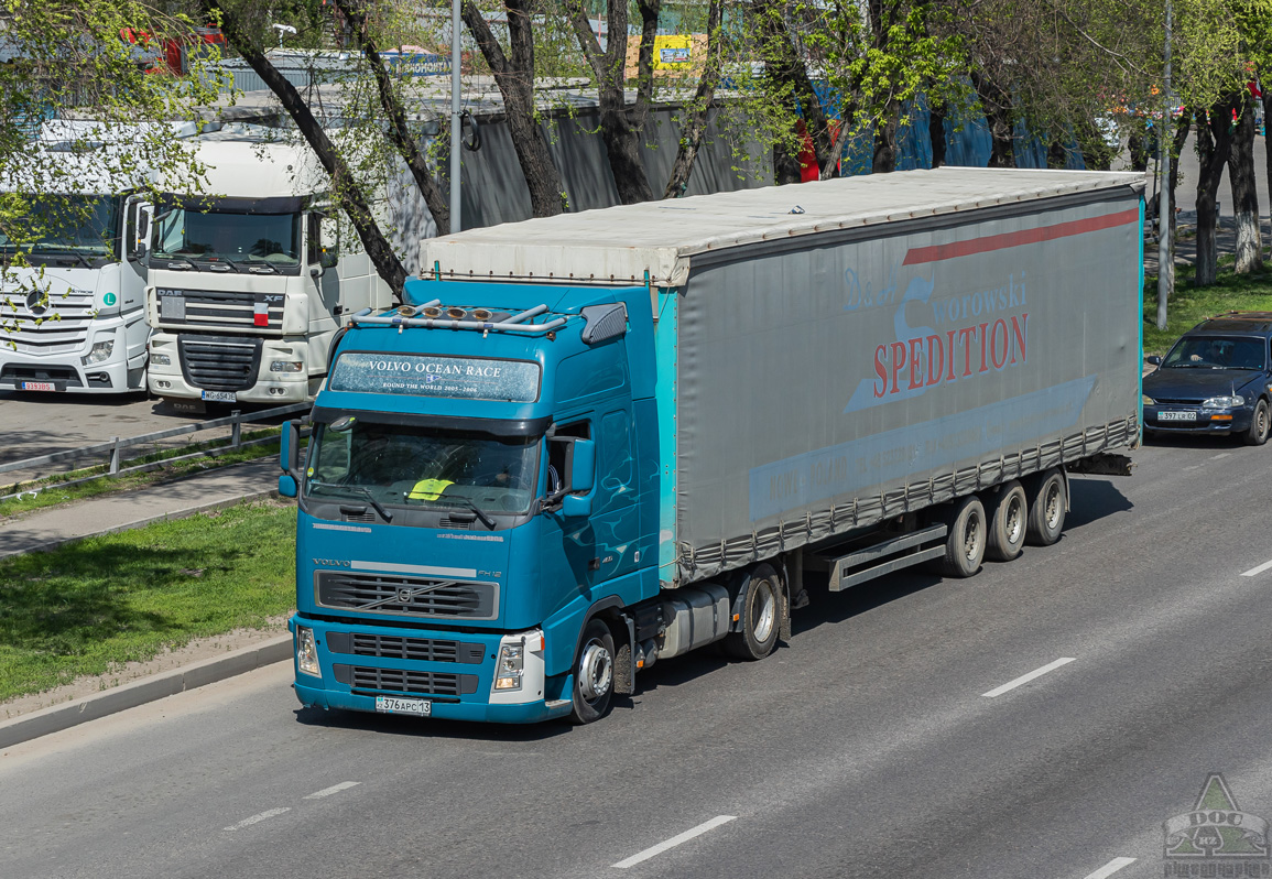 Туркестанская область, № 376 APC 13 — Volvo ('2002) FH12.460