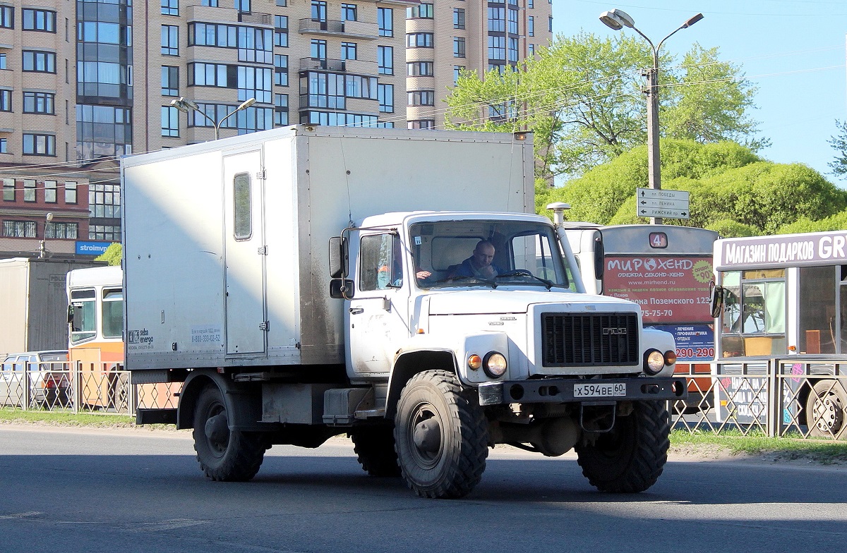 Псковская область, № Х 594 ВЕ 60 — ГАЗ-33081 «Садко»