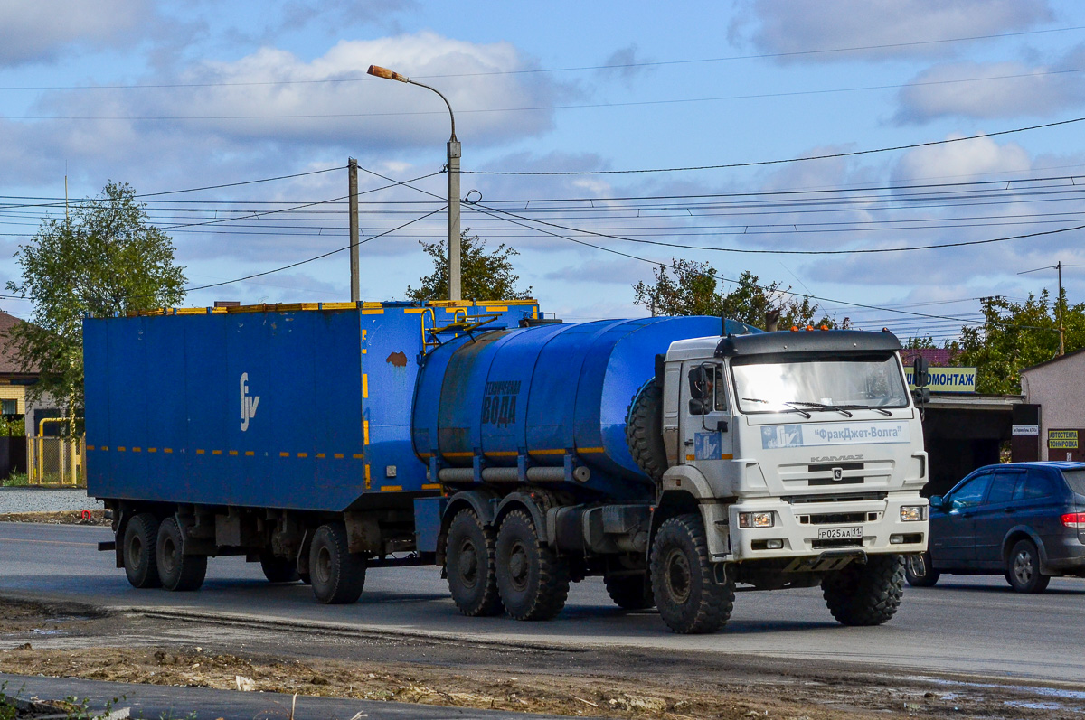 Саратовская область, № Р 025 АА 11 — КамАЗ-65222-43 [652224]