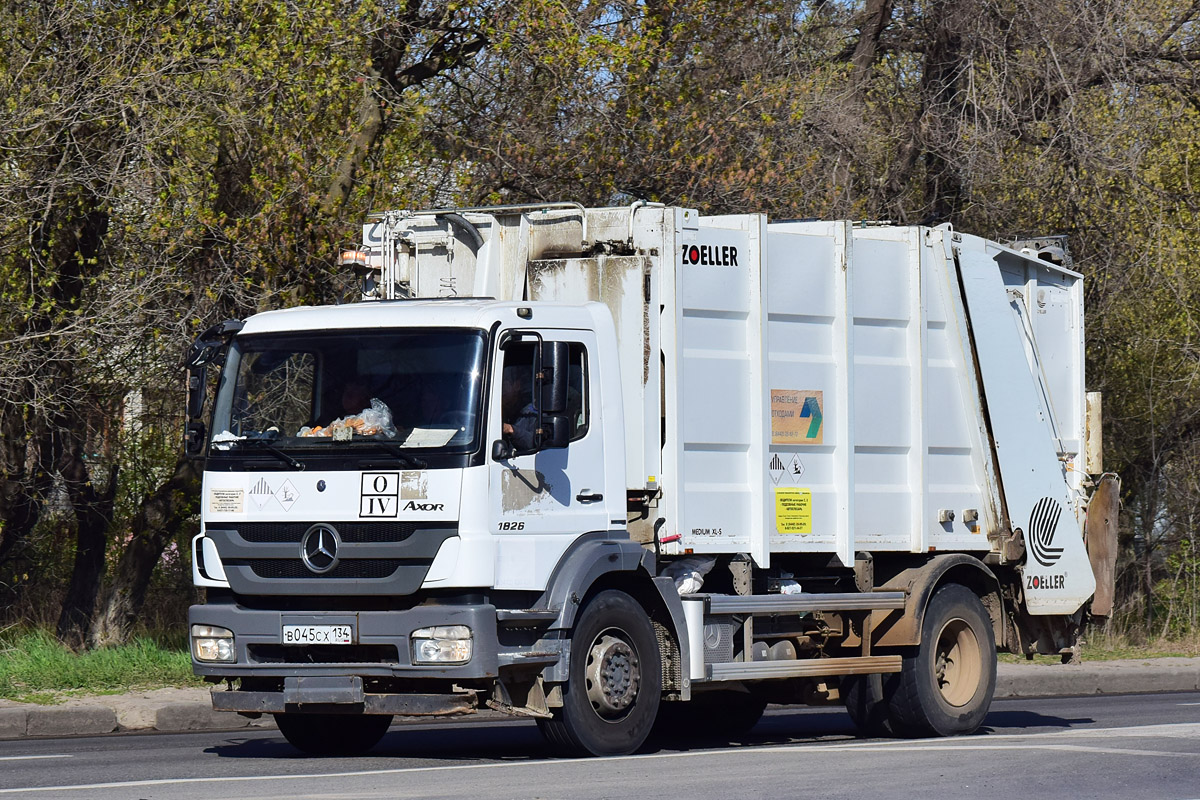 Волгоградская область, № В 045 СХ 134 — Mercedes-Benz Axor 1826 [Z9M]