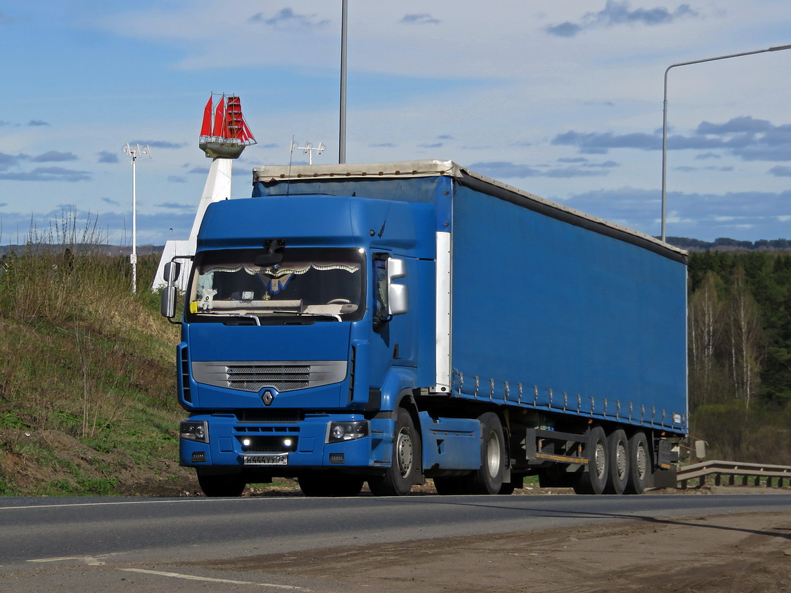 Тюменская область, № Н 444 УУ 72 — Renault Premium ('2006)