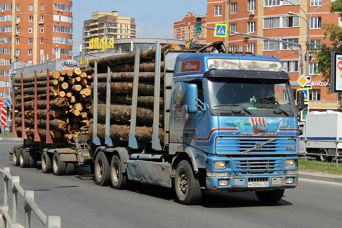 Московская область, № М 709 АХ 50 — Volvo ('1993) FH16.520