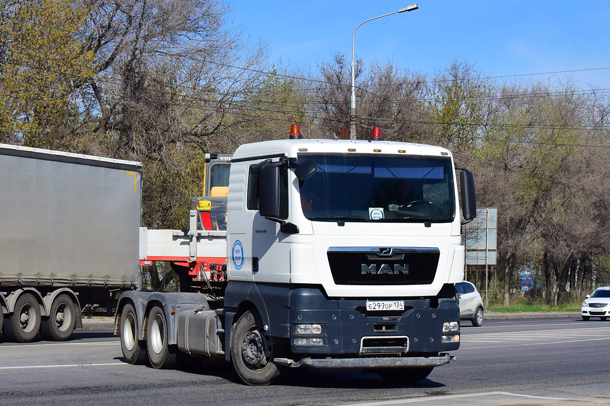 Волгоградская область, № Е 299 ОР 134 — MAN TGX ('2007) 26.440