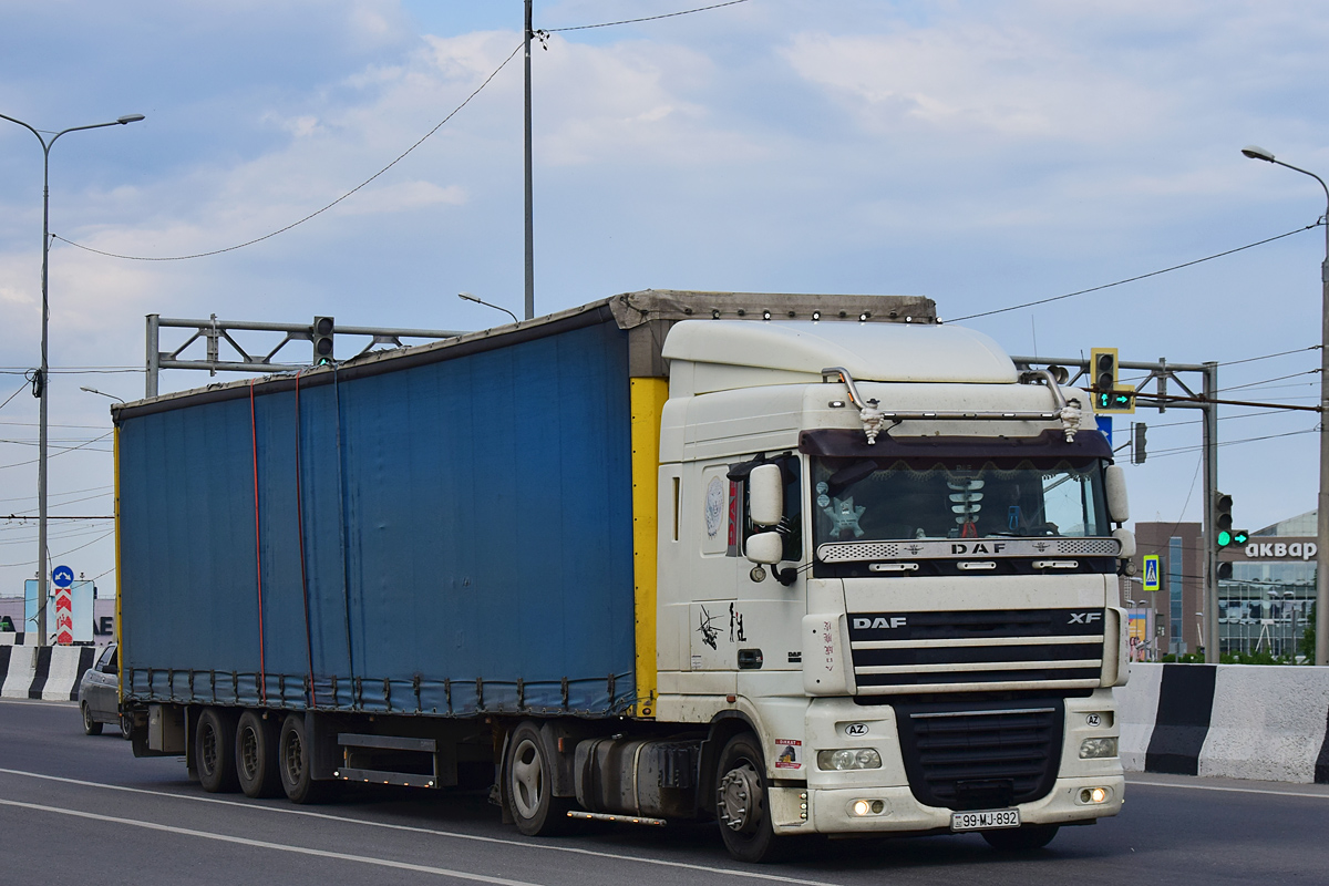 Азербайджан, № 99-MJ-892 — DAF XF105 FT