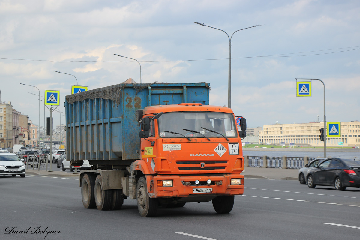 Санкт-Петербург, № С 965 СЕ 178 — КамАЗ-65115-L4