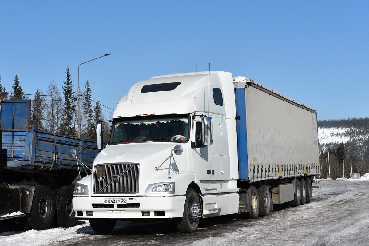 Амурская область, № К 848 УУ 28 — Volvo VNL660