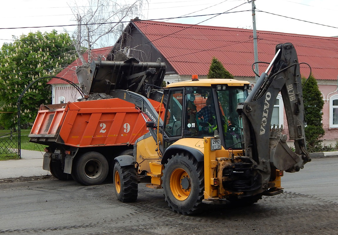 Белгородская область, № 2992 ЕТ 31 — Volvo BL71B