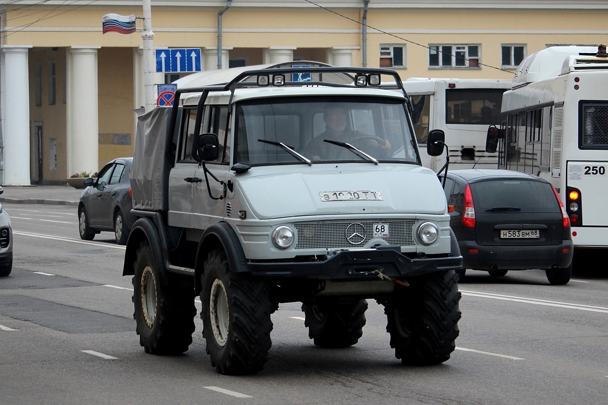 Татарстан, № В 1920 ТТ — Mercedes-Benz Unimog (общ.м)