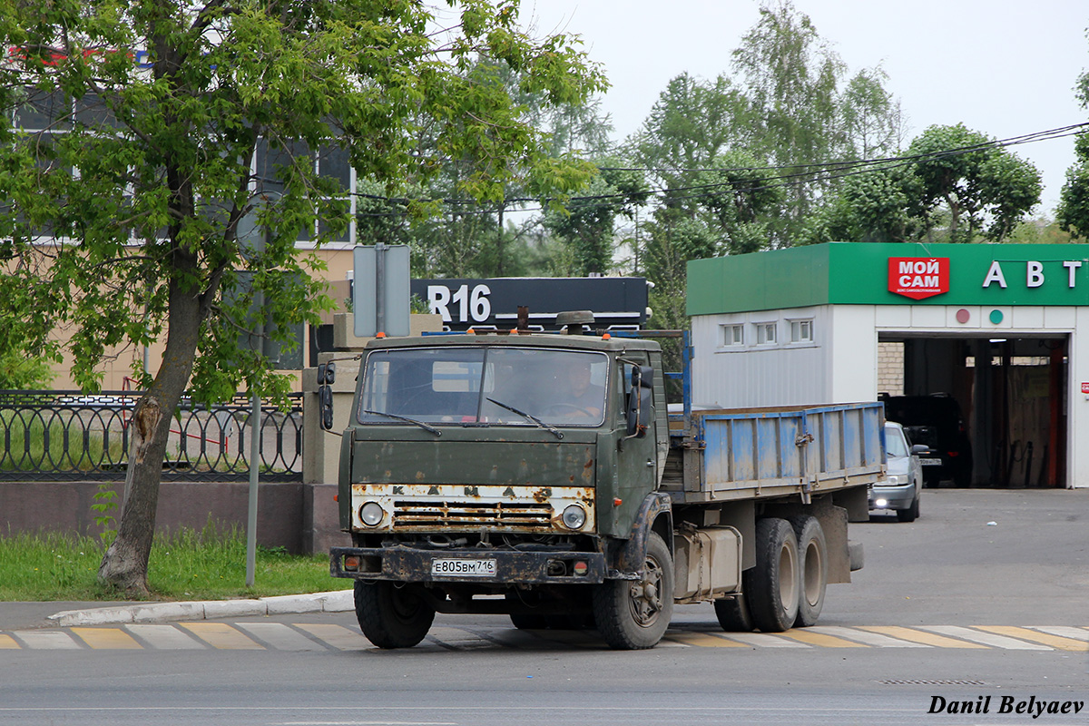 Татарстан, № Е 805 ВМ 716 — КамАЗ-53212