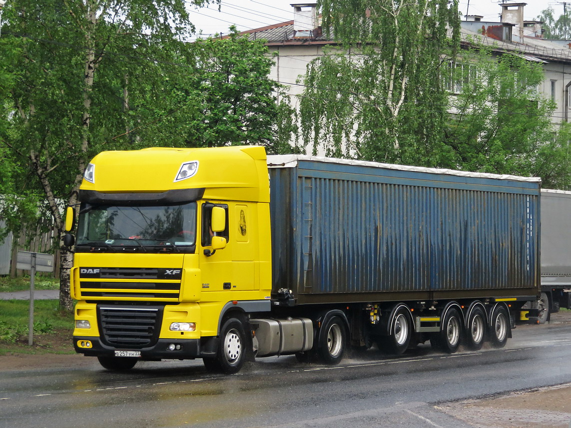 Алтайский край, № В 257 УН 22 — DAF XF105 FT