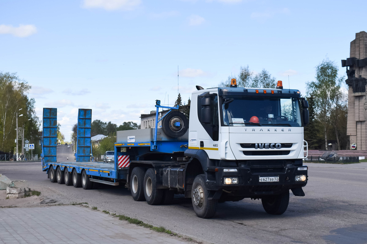 Санкт-Петербург, № Е 627 ВВ 53 — IVECO-AMT Trakker ('2007)