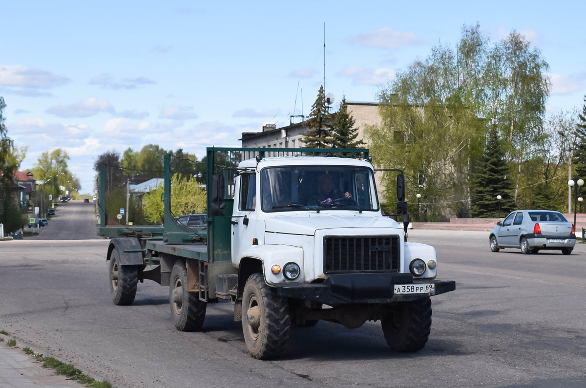Тверская область, № А 358 РР 69 — ГАЗ-33081 «Садко»