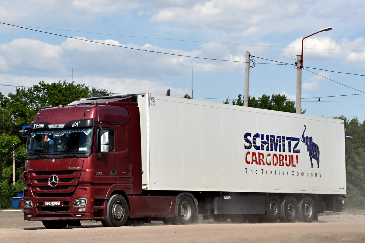 Астана, № 393 AX 01 — Mercedes-Benz Actros ('2009); Mercedes-Benz Actros ('2009) "Black Liner" & "White Liner" (Алтайский край)