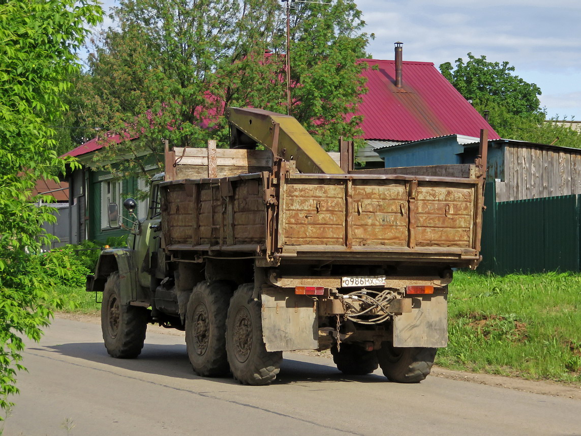 Кировская область, № О 986 МХ 43 — ЗИЛ-131