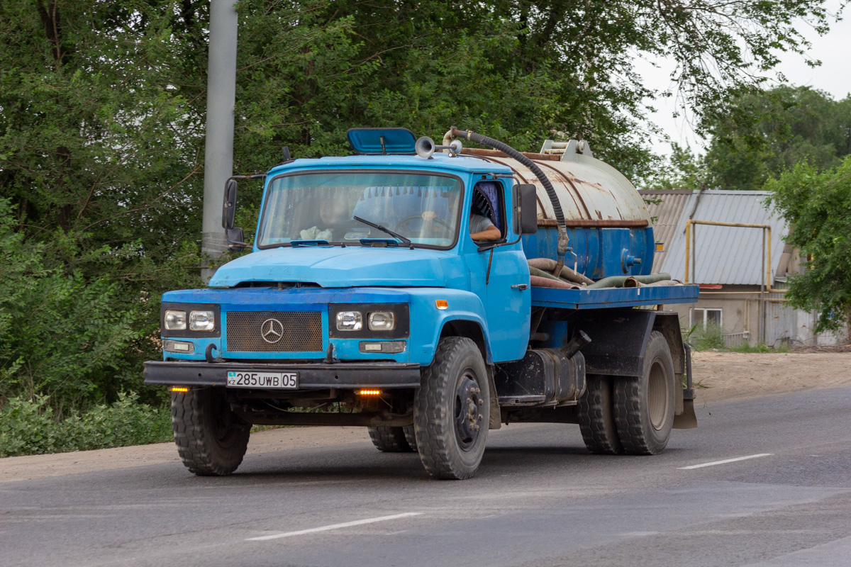 Алматинская область, № 285 UWB 05 — Dongfeng  (общая модель)