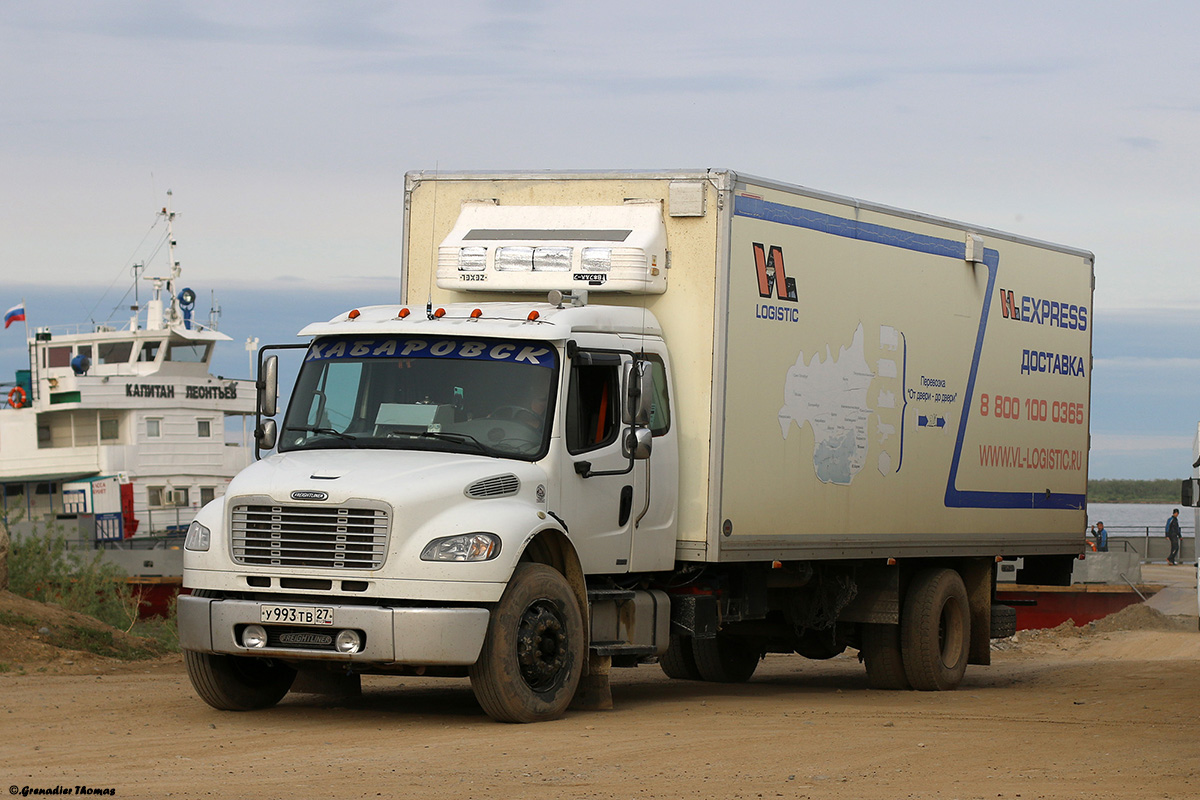 Хабаровский край, № У 993 ТВ 27 — Freightliner Business Class M2