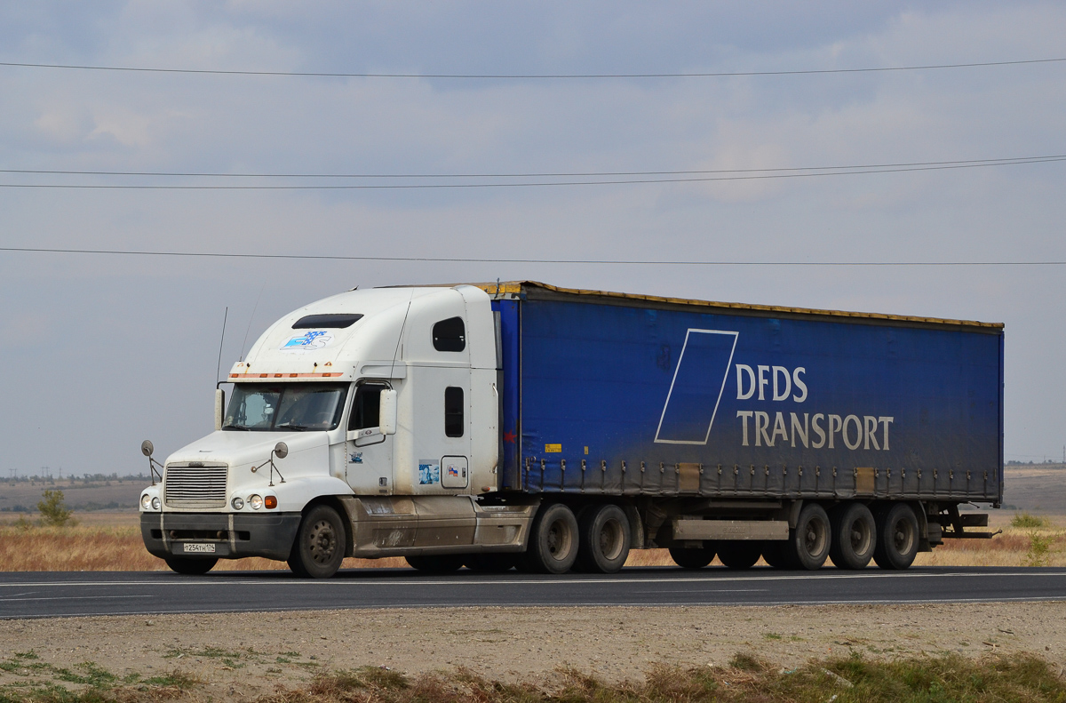 Челябинская область, № Т 254 ТН 174 — Freightliner Century Class