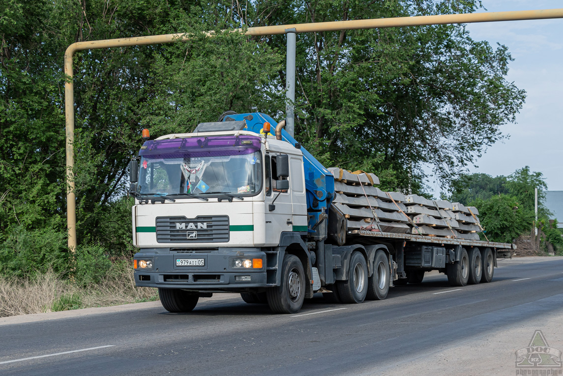 Алматинская область, № 979 AII 05 — MAN F2000 26.403