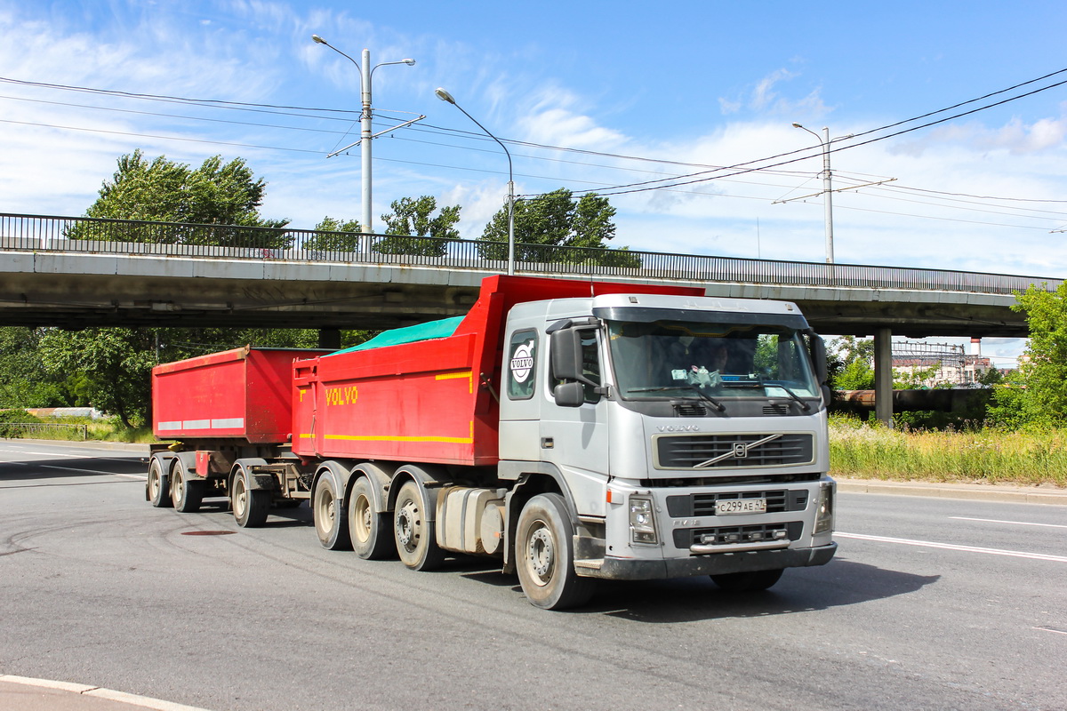 Ленинградская область, № С 299 АЕ 47 — Volvo ('2002) FM12.420