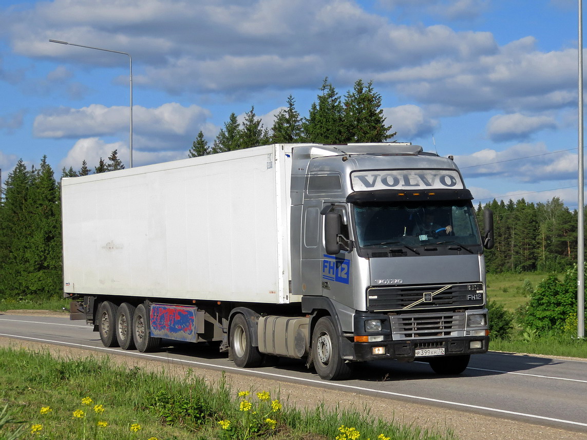 Тюменская область, № Р 399 КН 72 — Volvo ('1993) FH12.420