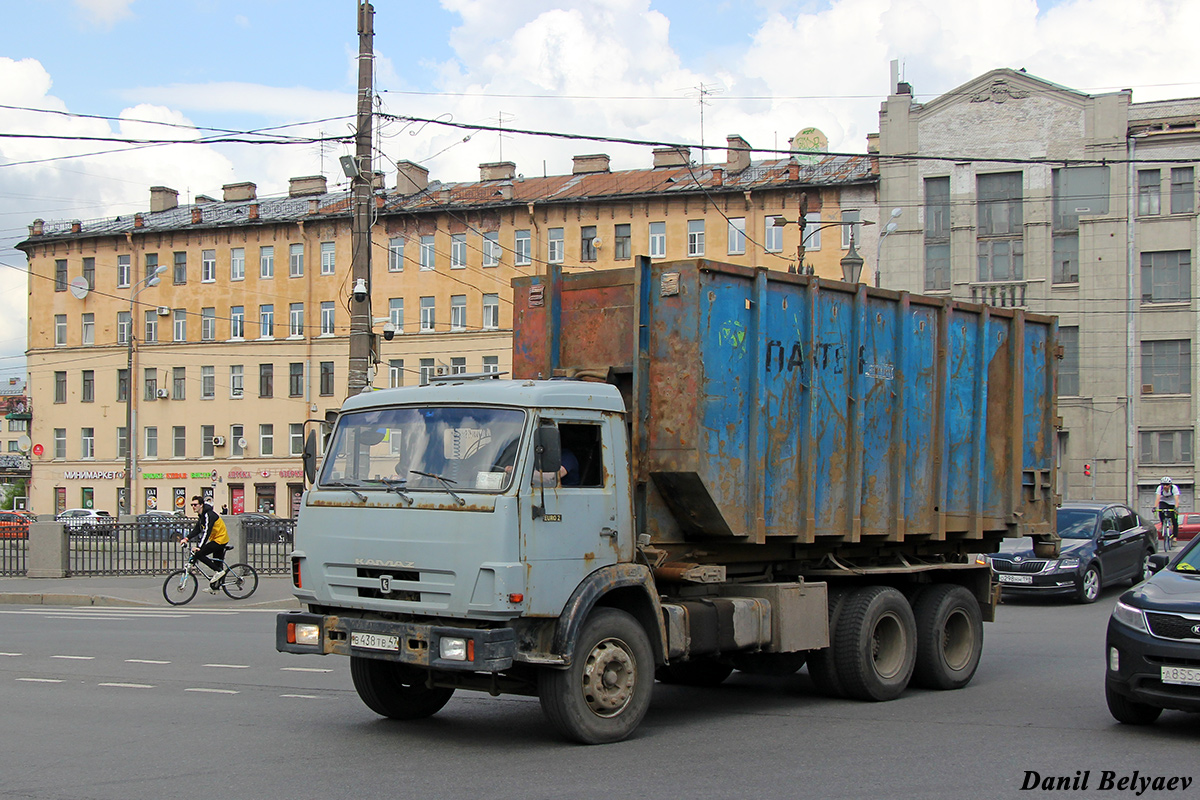 Ленинградская область, № В 438 ТВ 47 — КамАЗ-53229-02 [53229C]