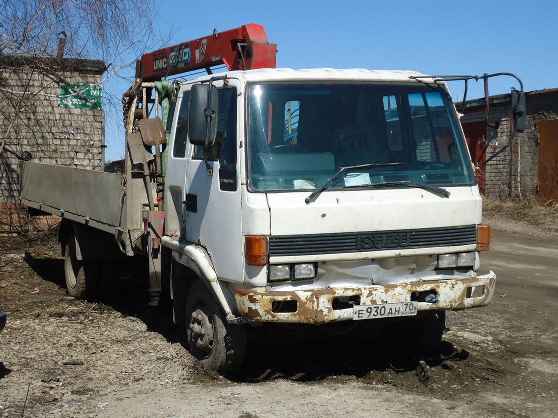 Томская область, № Е 930 АН 70 — Isuzu Forward (общая модель)