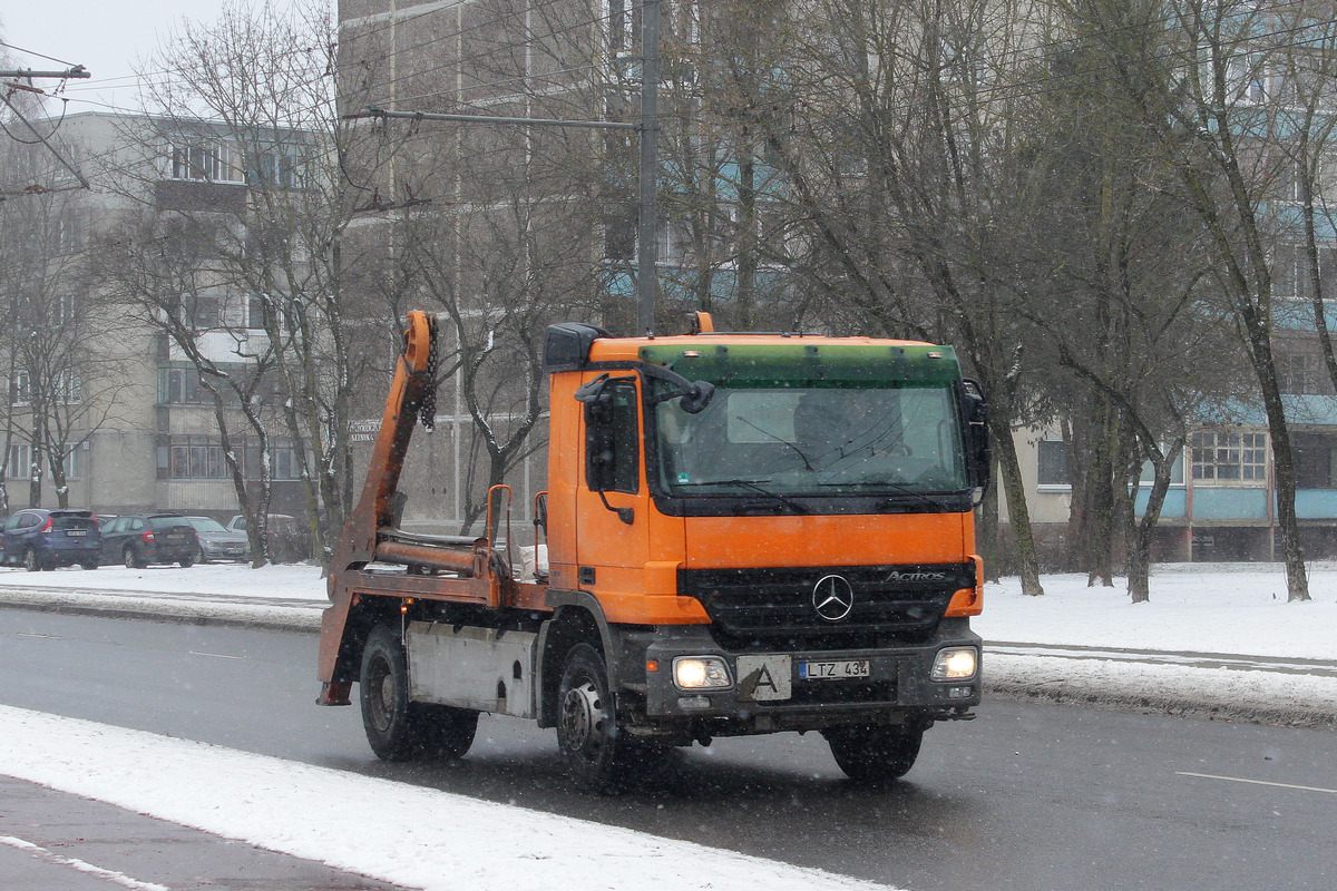 Литва, № LTZ 434 — Mercedes-Benz Actros ('2003)