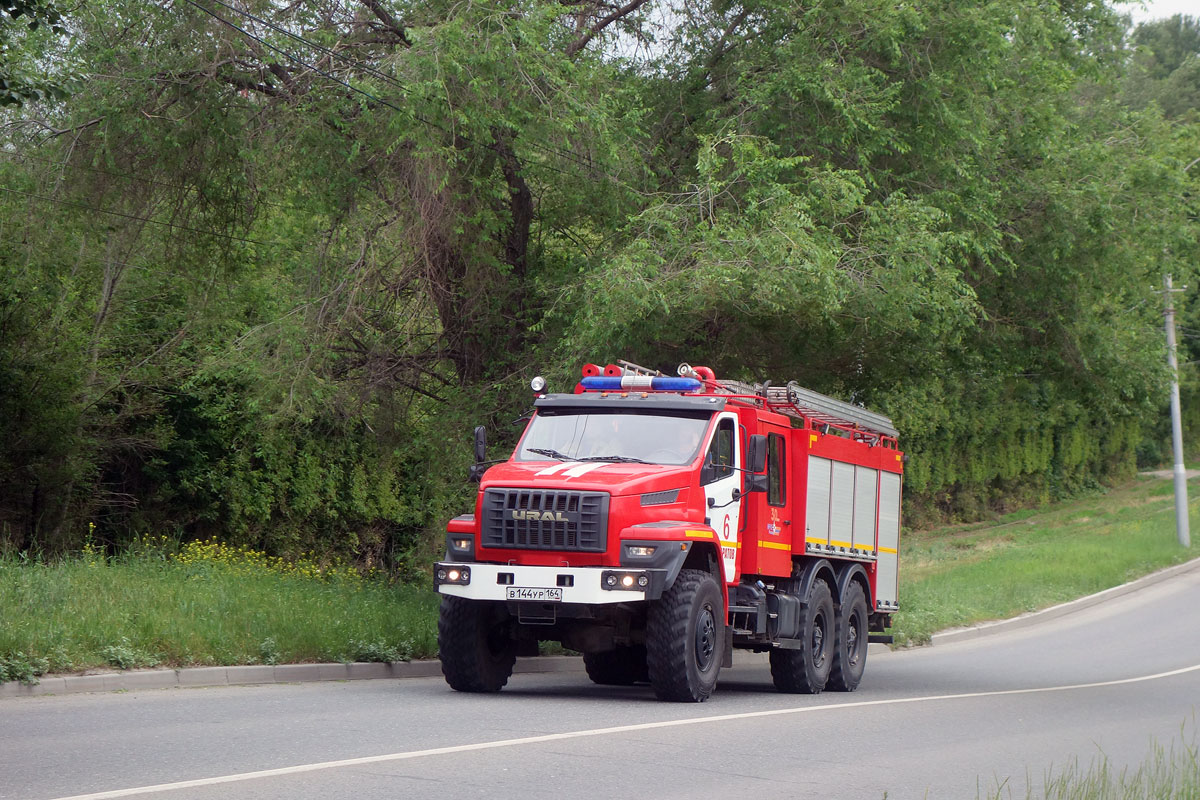 Саратовская область, № В 144 УР 164 — Урал NEXT 5557-72