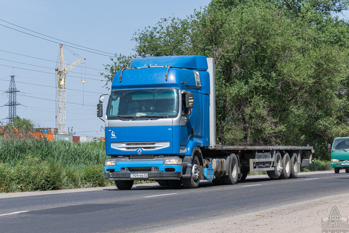 Алматы, № 909 HBB 02 — Renault Premium ('1996)