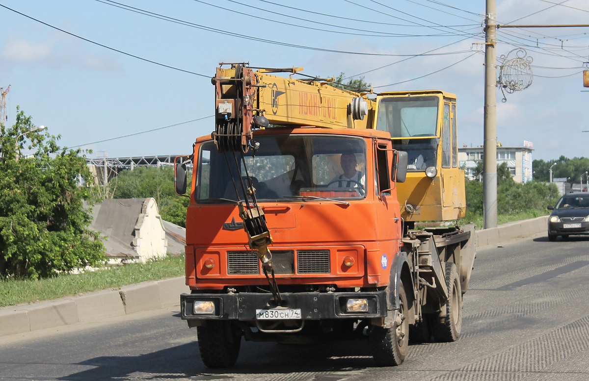 Челябинская область, № М 830 СН 74 — МАЗ-5337 [533700]